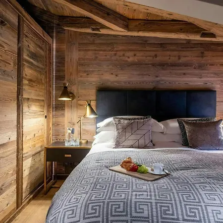 Chalet Is Situated In The Heart Of Ski Chalet
